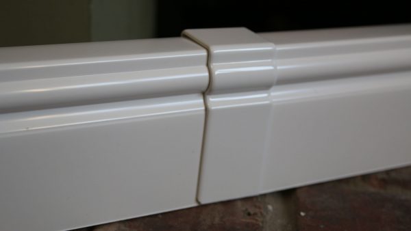 skirting board covers straight joint